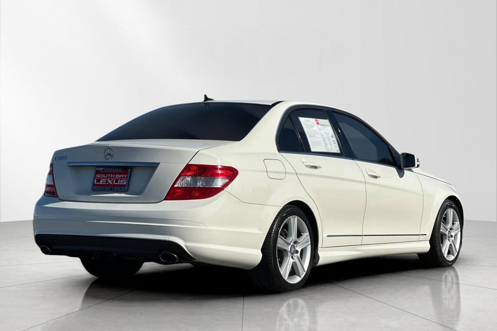 Used 2011 Mercedes-Benz C 300 Sedan image 6