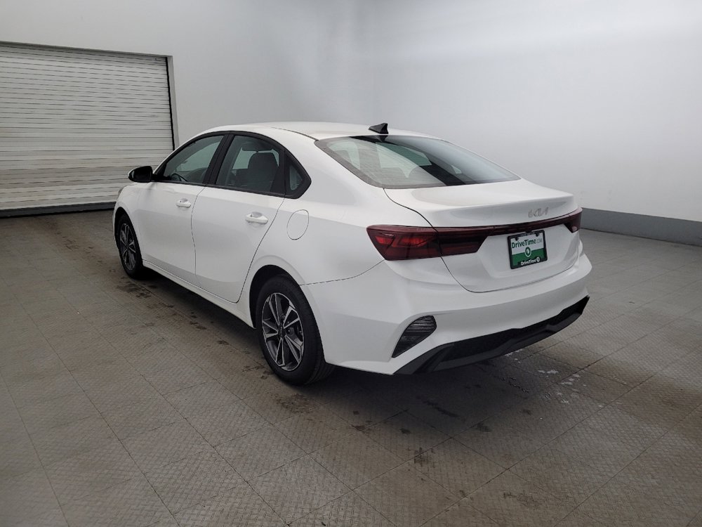 Used 2024 Kia Forte LXS image 5