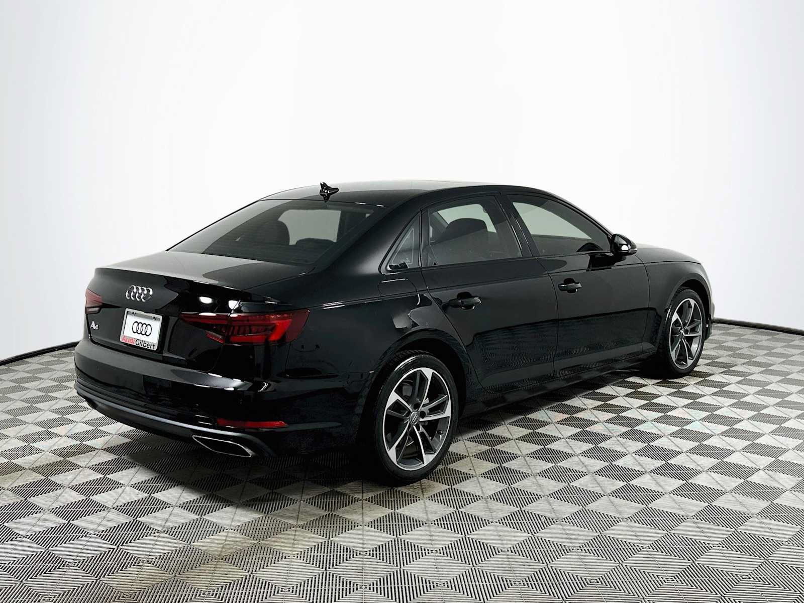 Used 2019 Audi A4 2.0T Premium FWD image 7