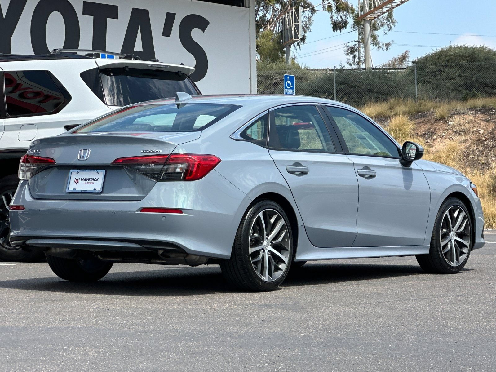 Used 2024 Honda Civic Touring image 5