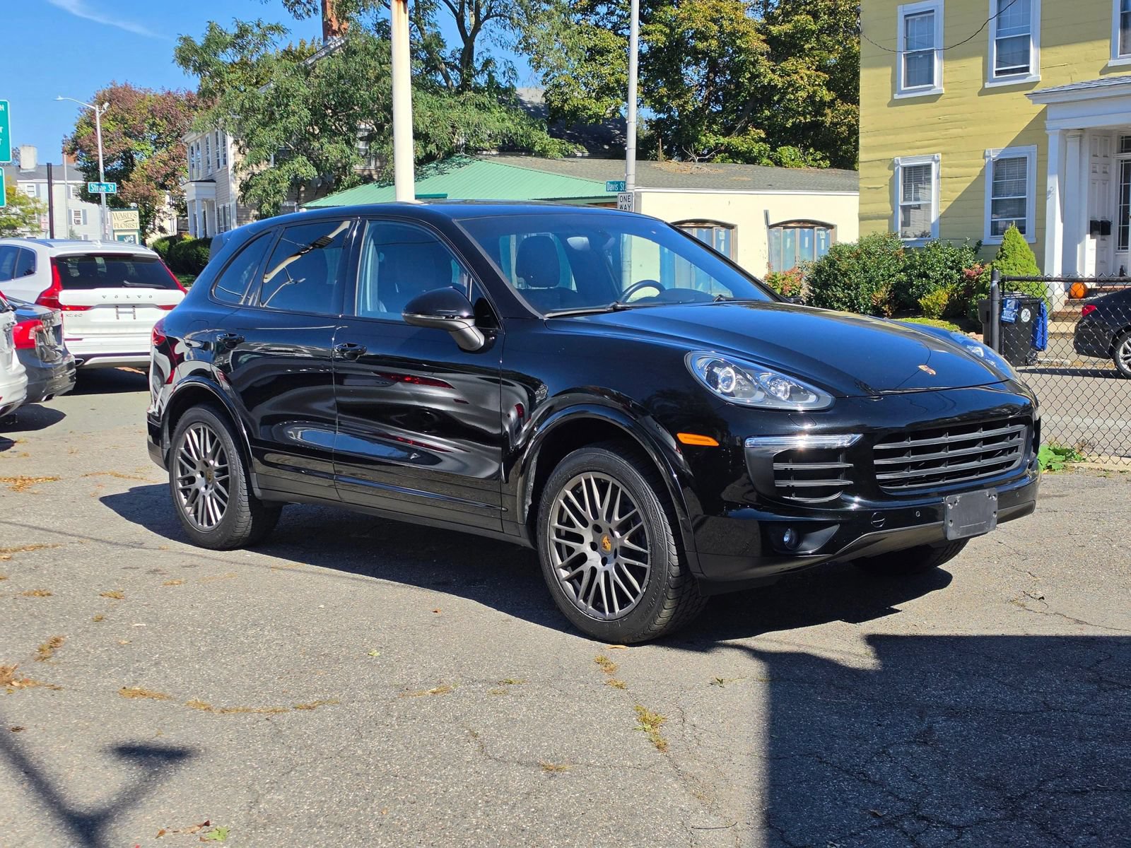 Used 2017 Porsche Cayenne AWD/4WD image 22