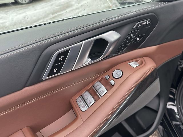 Certified 2024 BMW X7 xDrive40i image 26