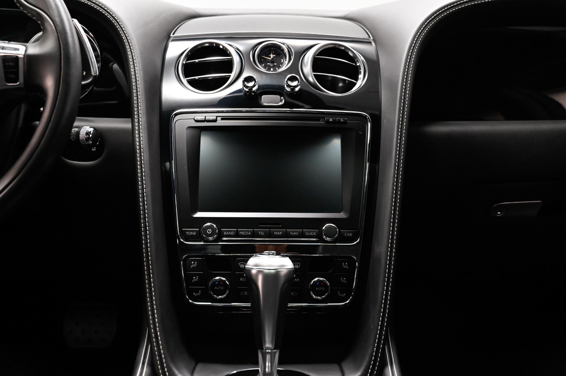 Used 2017 Bentley Flying Spur S V8 AWD/4WD image 51