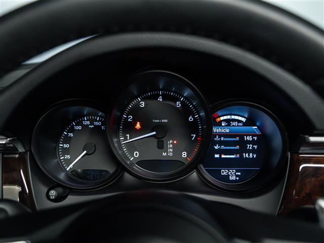 Used 2025 Porsche Macan image 21