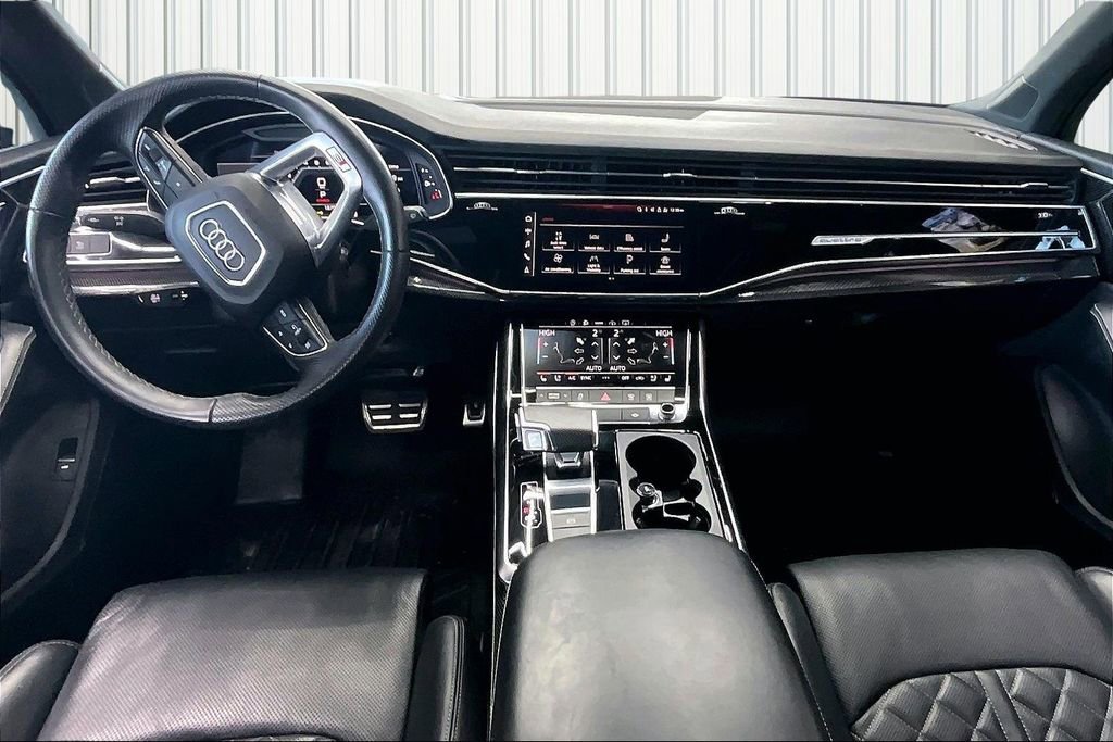 Used 2021 Audi SQ7 Premium Plus w/ Executive Package image 7