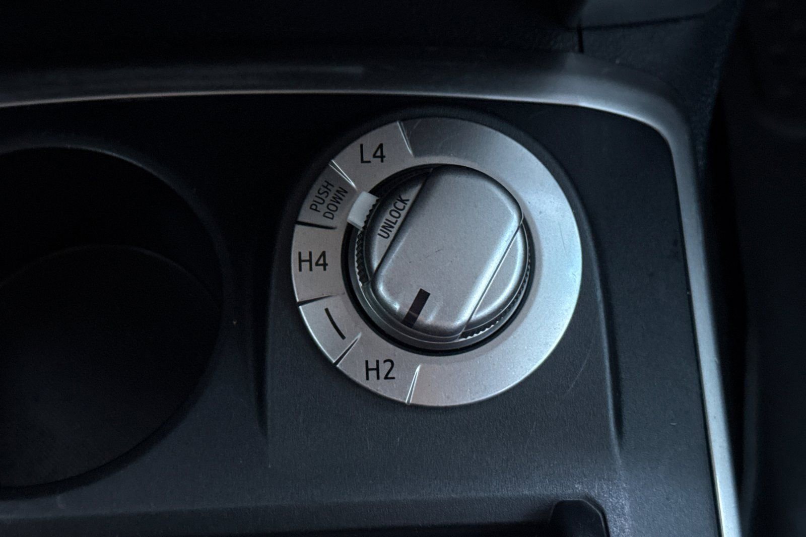 Used 2024 Toyota 4Runner SR5 AWD/4WD image 30