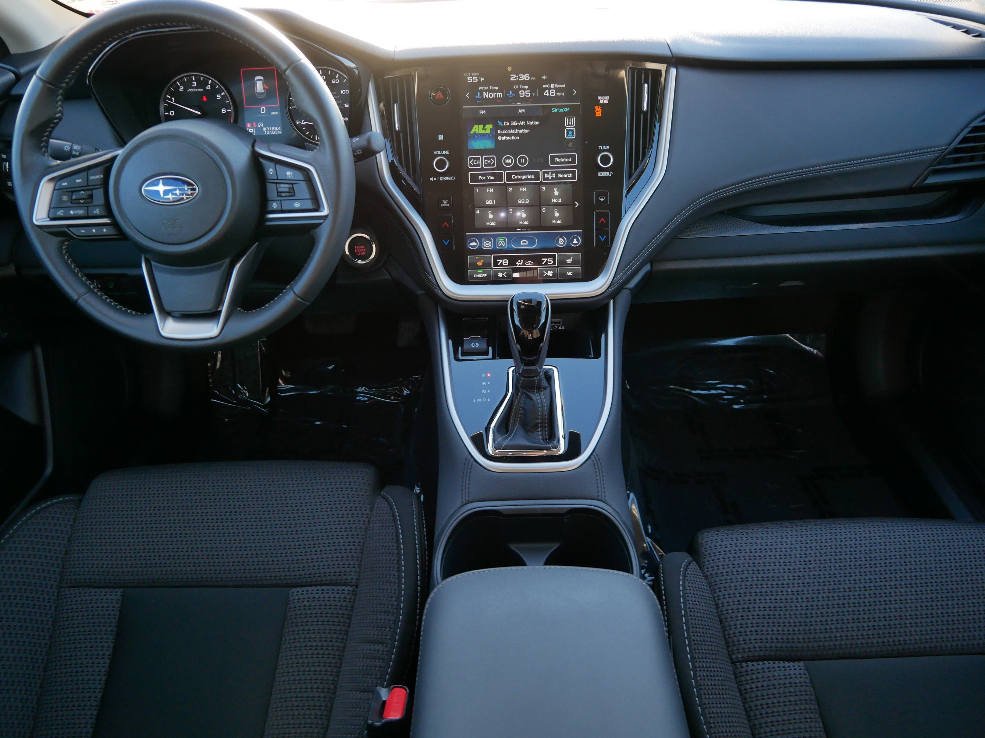 Used 2025 Subaru Outback Premium image 10