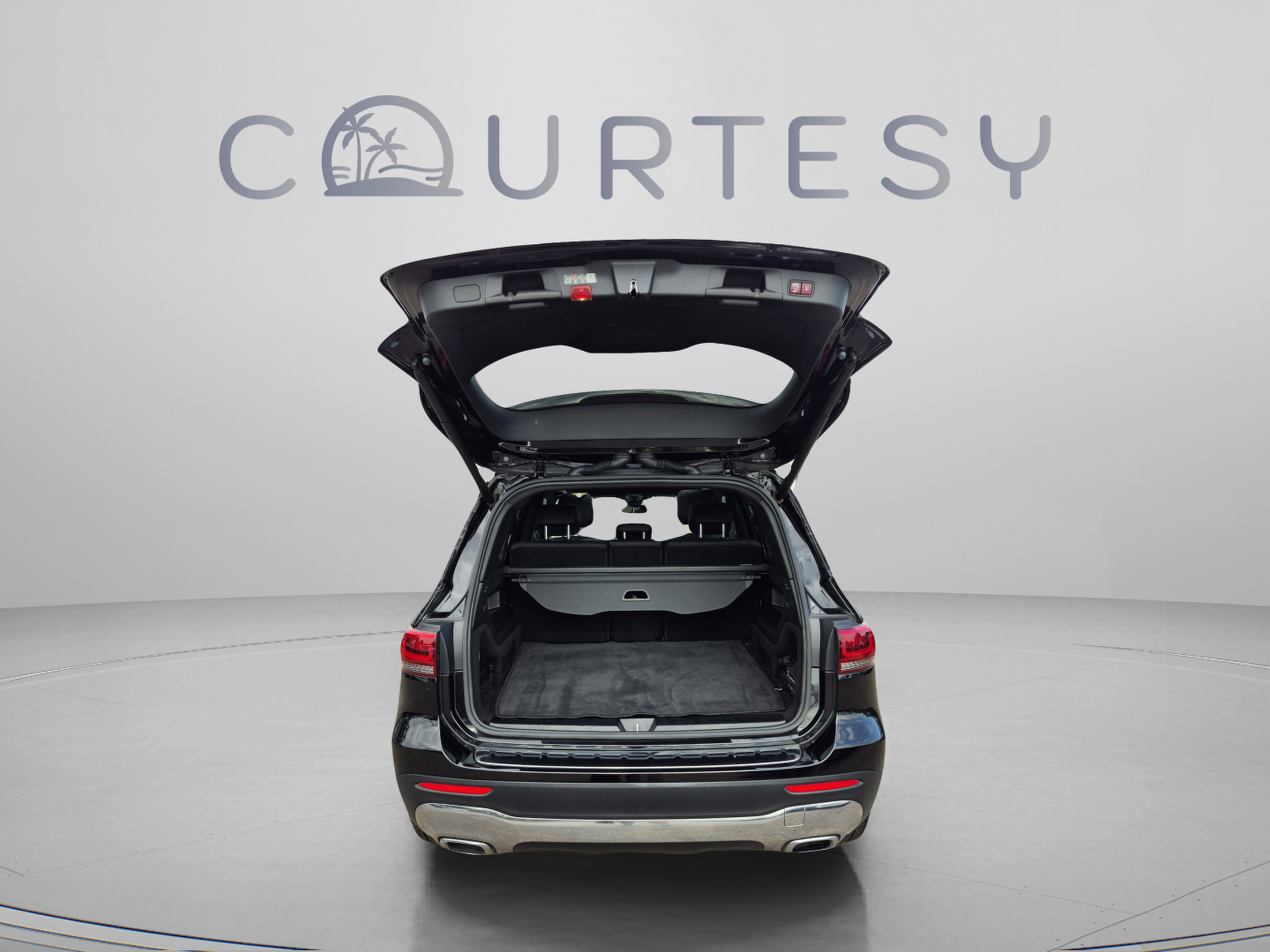 Used 2023 Mercedes-Benz GLB 250 image 11