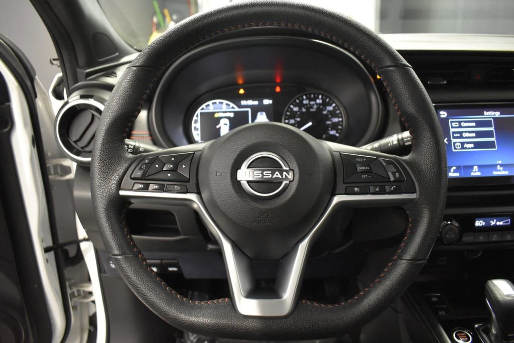 Certified 2022 Nissan Kicks SR w/ Interior Electronics Package FWD image 23
