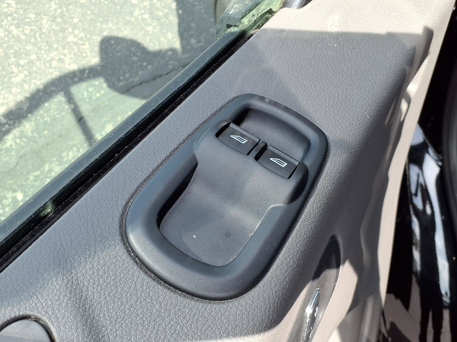 Certified 2025 Ford Transit 250 148 High Roof Extended RWD image 19