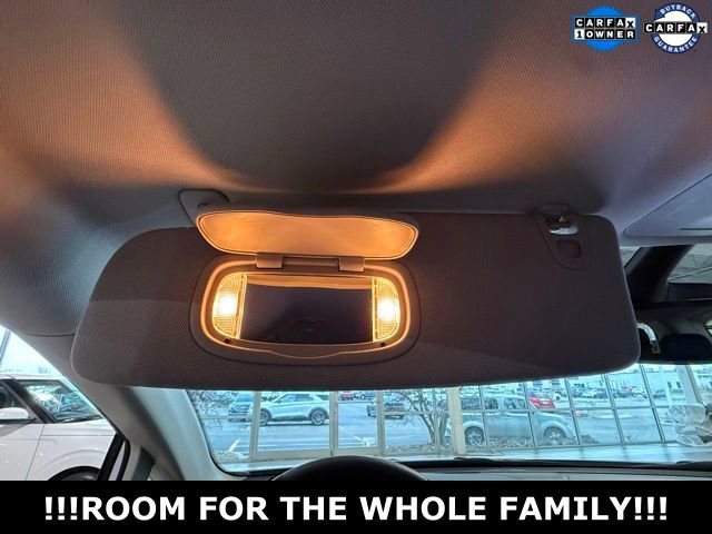 Used 2024 Chrysler Pacifica Touring-L image 29