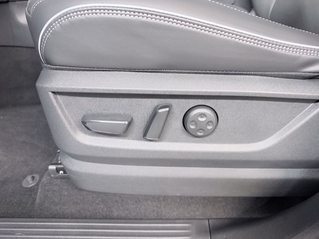 New 2027 INFINITI QX80 Luxe RWD image 11