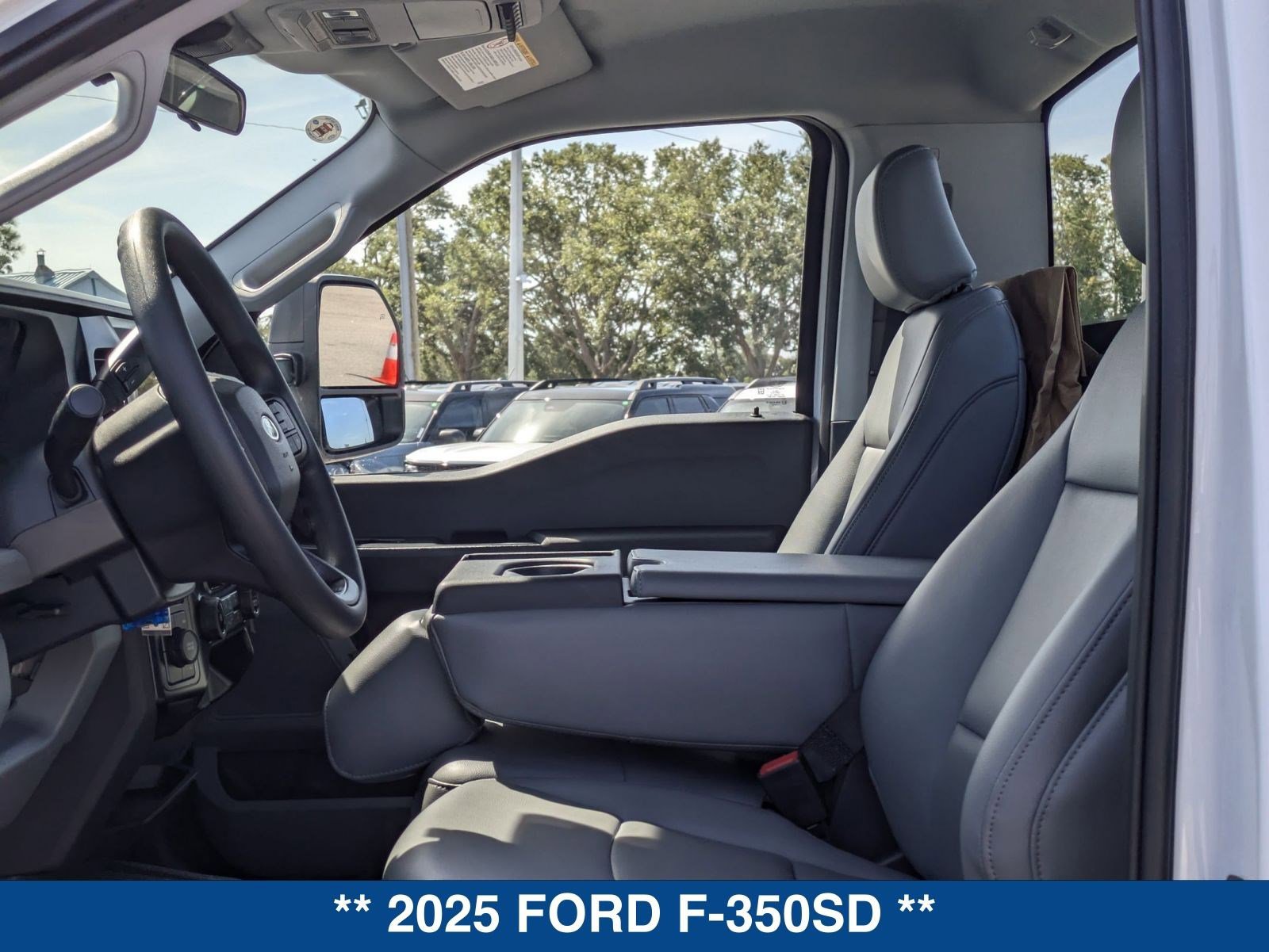 New 2025 Ford F350 XL w/ XL Chrome Package image 14