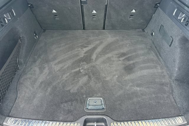 Used 2024 Mercedes-Benz GLC 300 image 17