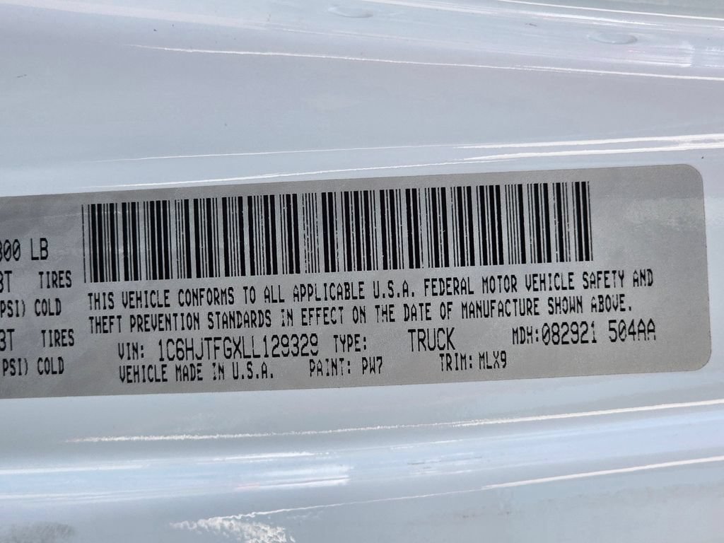 Used 2020 Jeep Gladiator Overland AWD/4WD image 54