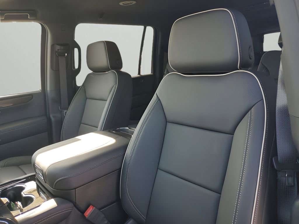 New 2026 GMC Yukon XL Elevation RWD image 31