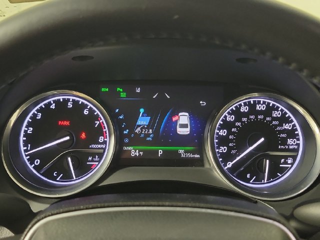 Used 2018 Toyota Camry XLE w/ Audio Package FWD image 28