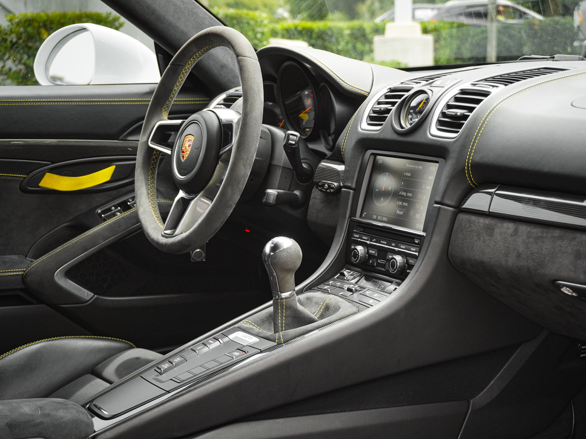 Used 2016 Porsche Cayman GT4 RWD image 38