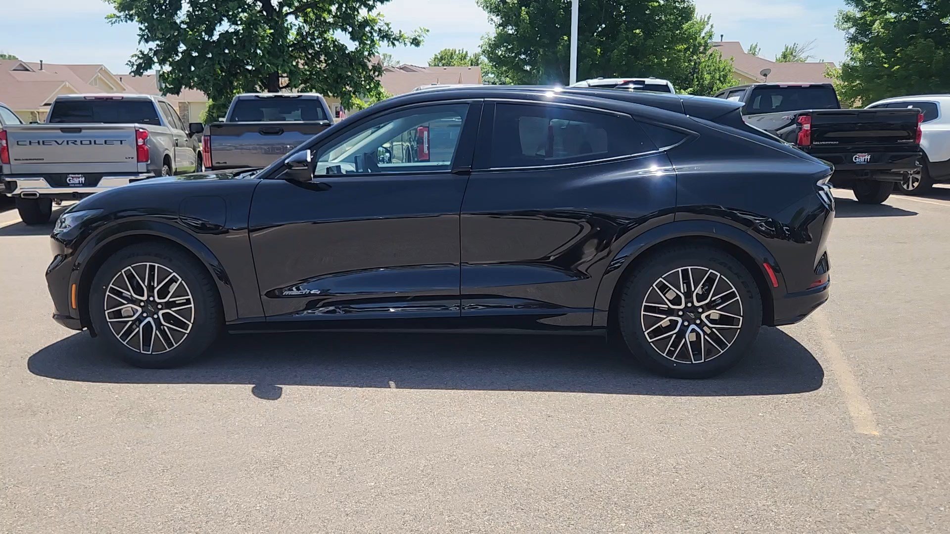 Used 2024 Ford Mustang Mach-E Premium AWD/4WD image 3