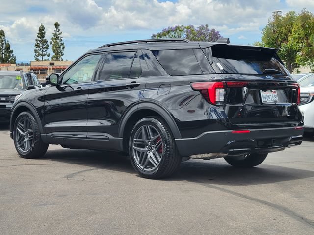 Used 2026 Ford Explorer ST-Line w/ ST-Line Street Pack RWD video 2