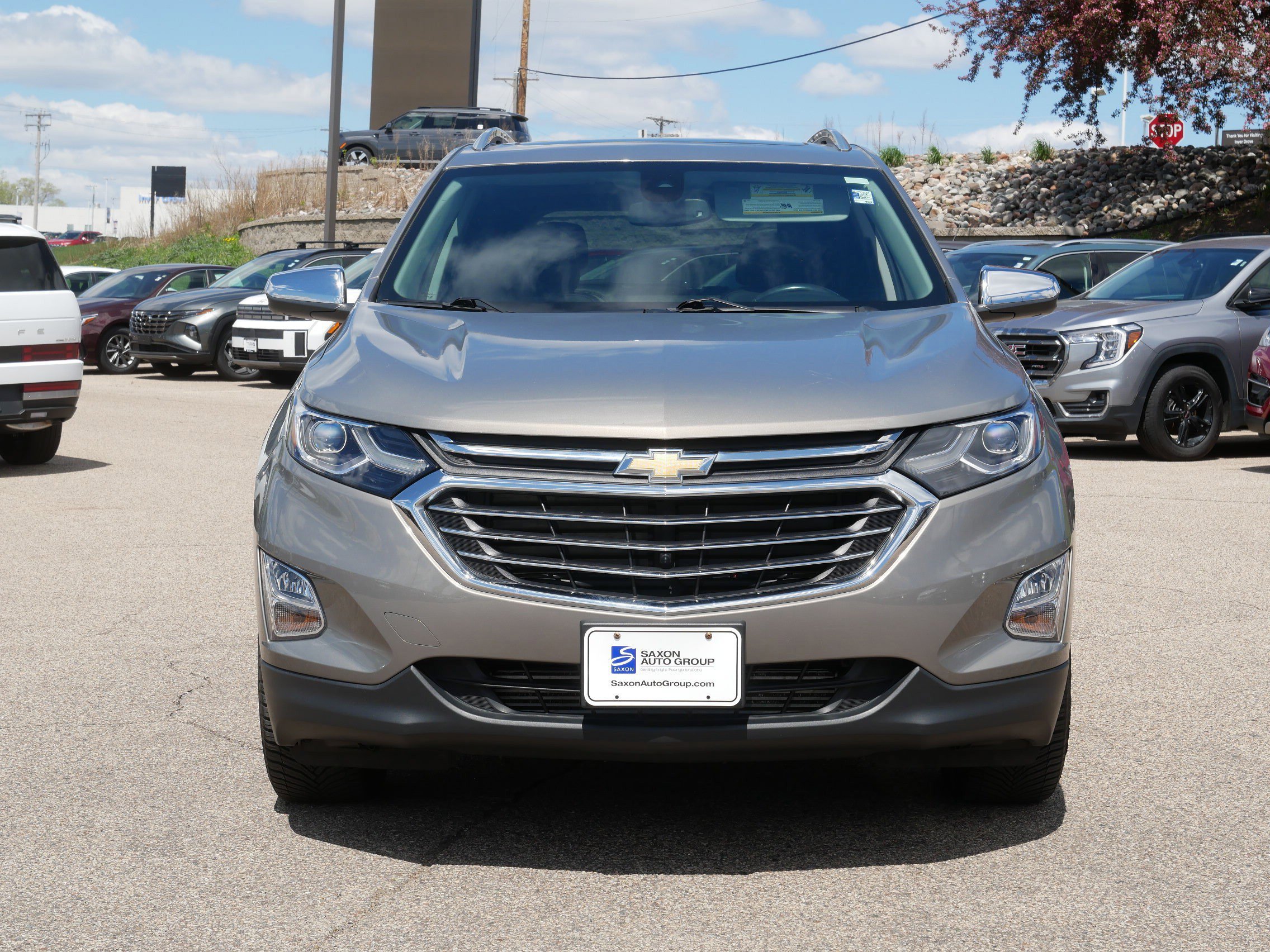 Used 2018 Chevrolet Equinox Premier AWD/4WD image 3