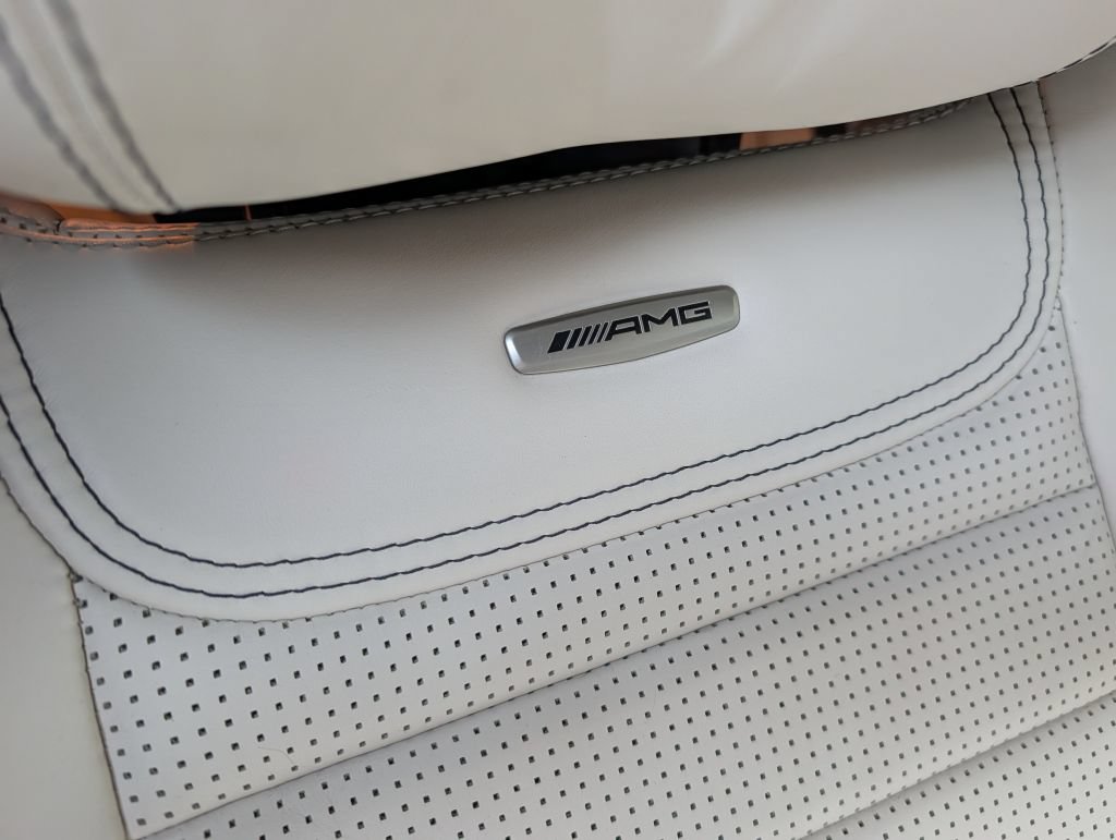 Used 2015 Mercedes-Benz GL 63 AMG 4MATIC image 30