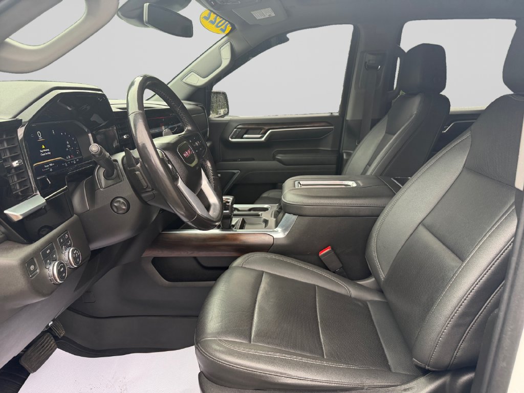 Used 2022 GMC Sierra 1500 SLT w/ SLT Convenience Package AWD/4WD image 13