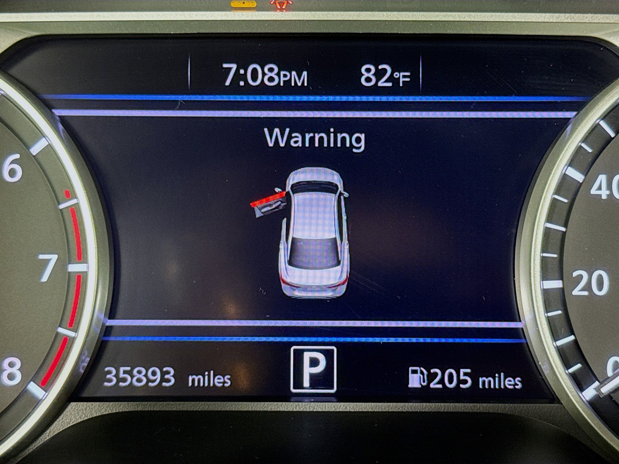 Used 2024 Nissan Sentra SR w/ SR Premium Package FWD image 15