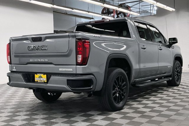 Used 2023 GMC Sierra 1500 Elevation w/ LPO, Elevation Black Package AWD/4WD image 14