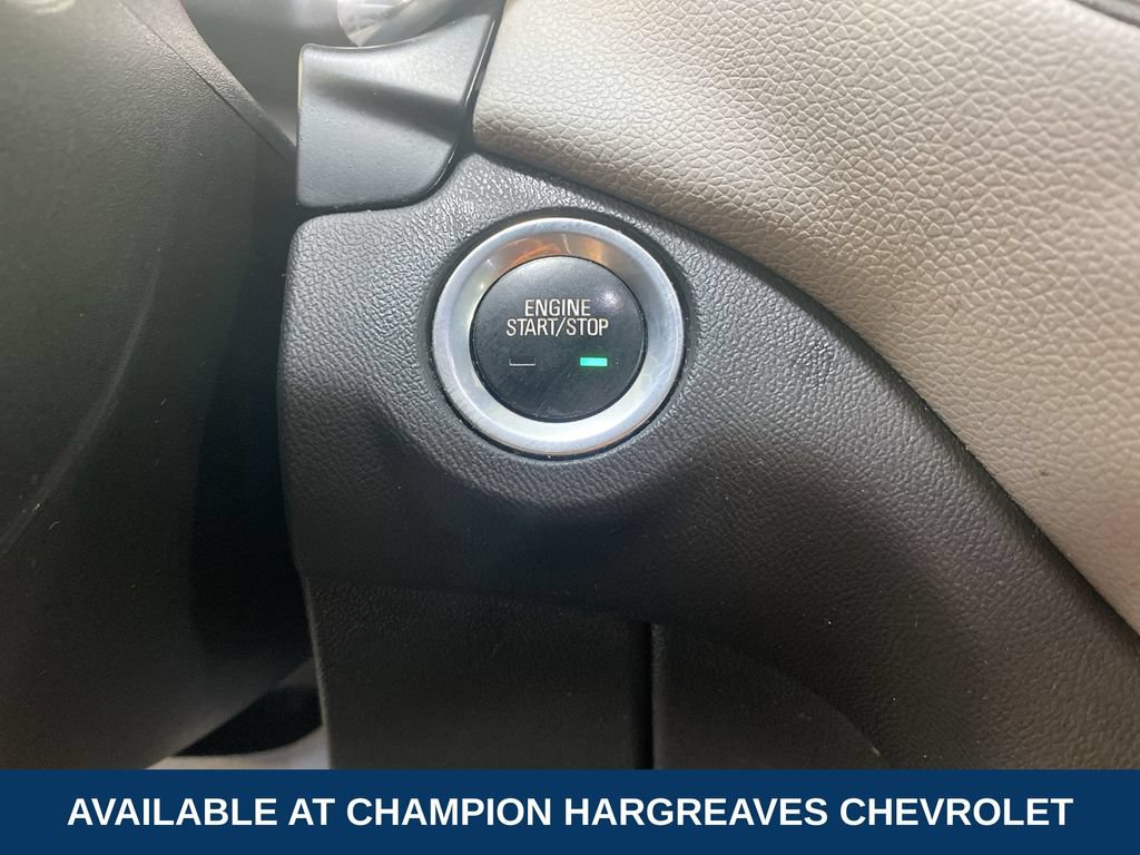 Used 2020 Chevrolet Equinox LT w/ Driver Convenience Package FWD image 22