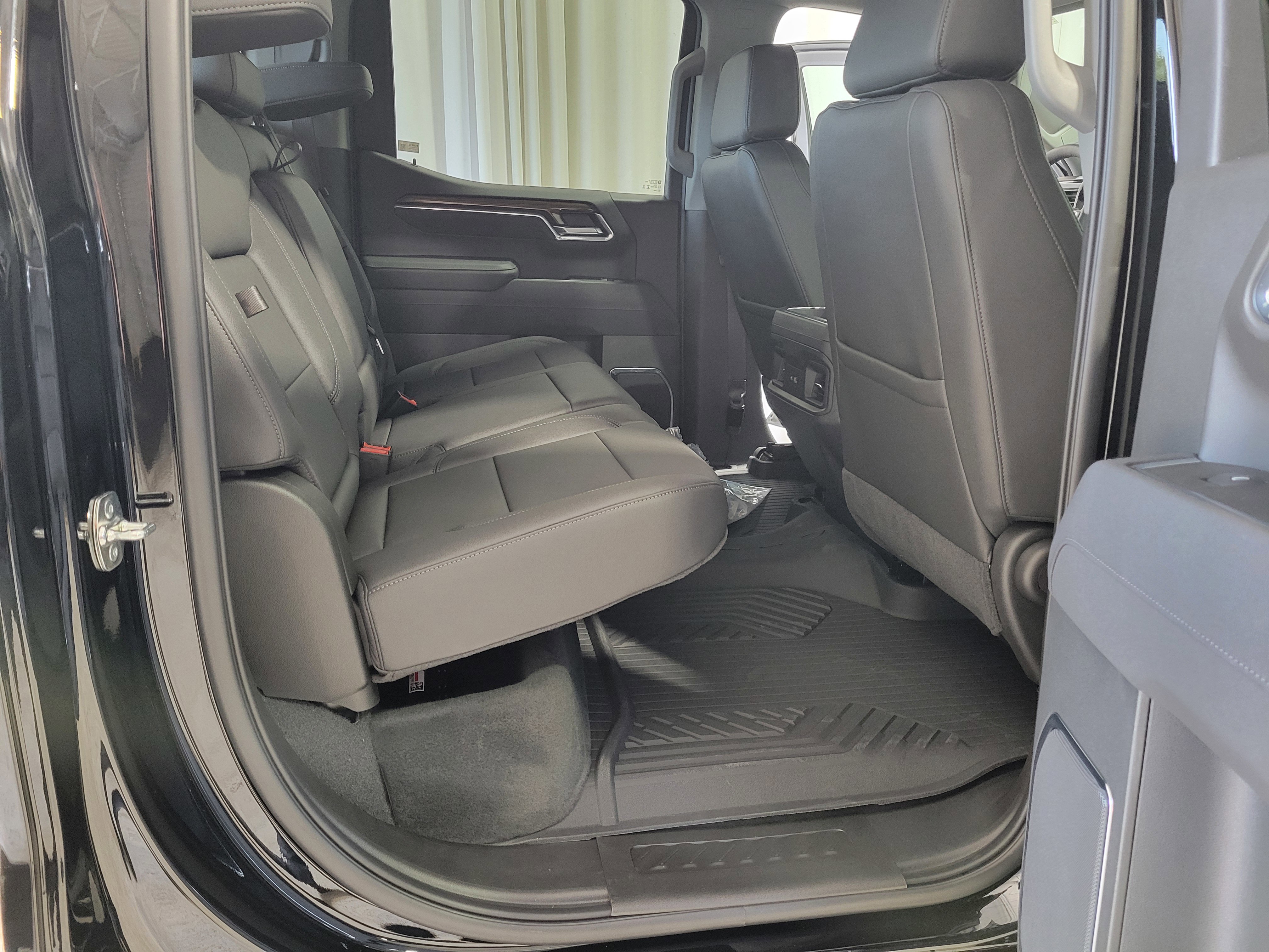 New 2026 Chevrolet Silverado 1500 LT Trail Boss w/ Convenience Package II image 37