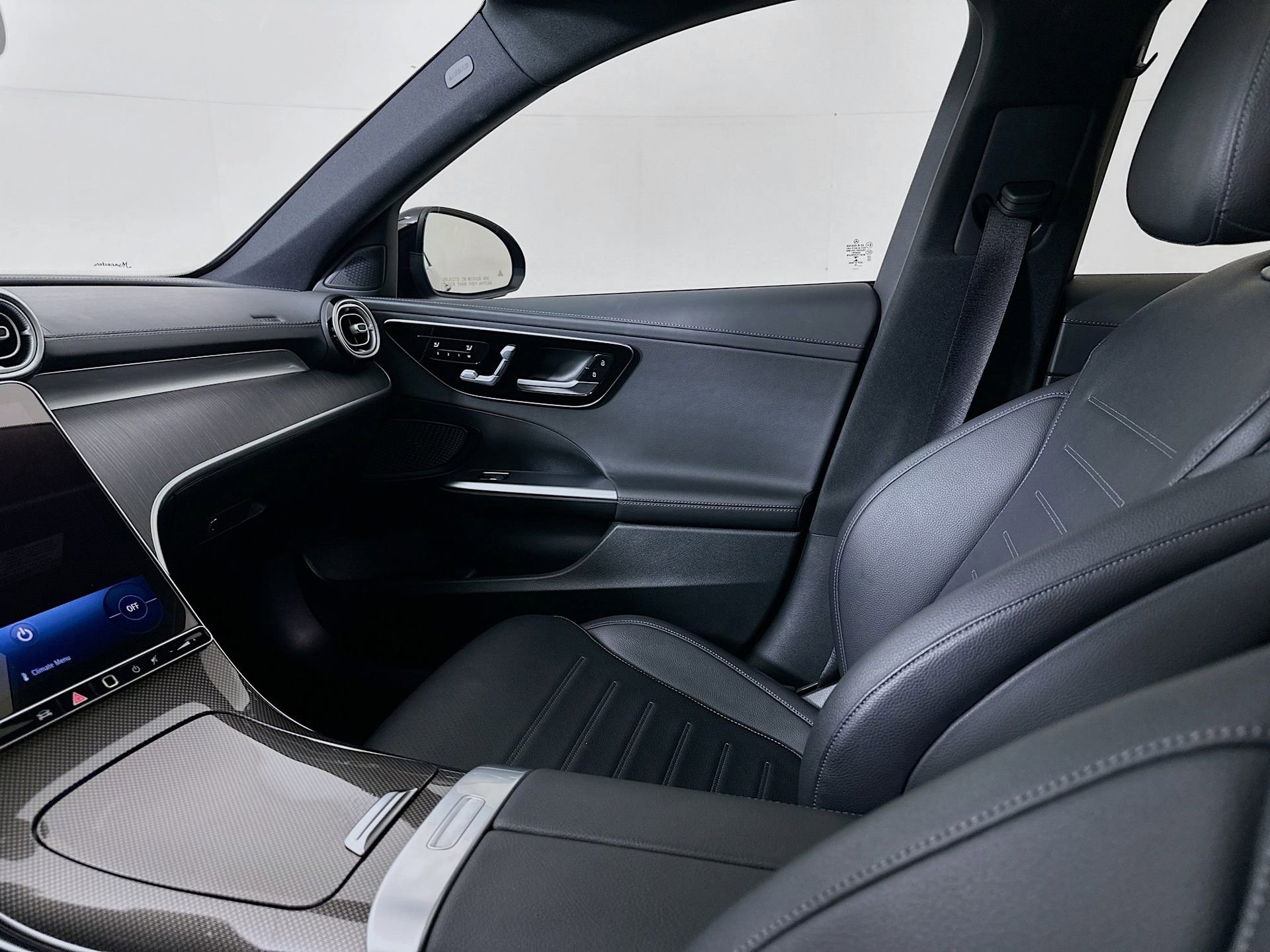 Used 2022 Mercedes-Benz C 300 Sedan image 25