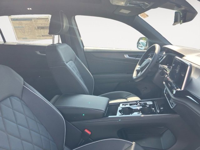 New 2025 Volkswagen Atlas Cross Sport SEL Premium R-Line image 13