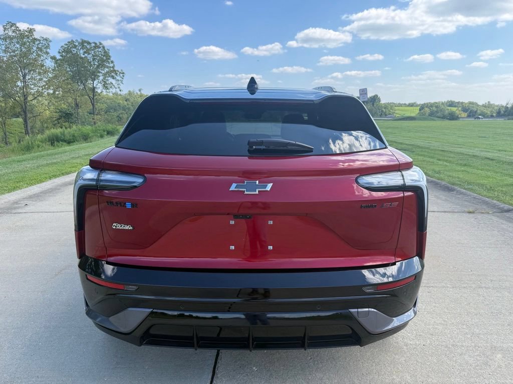 Used 2026 Chevrolet Blazer EV SS AWD/4WD image 4