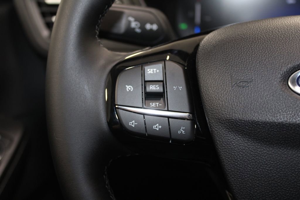 New 2026 Ford Escape Active w/ Cold Weather Package image 32