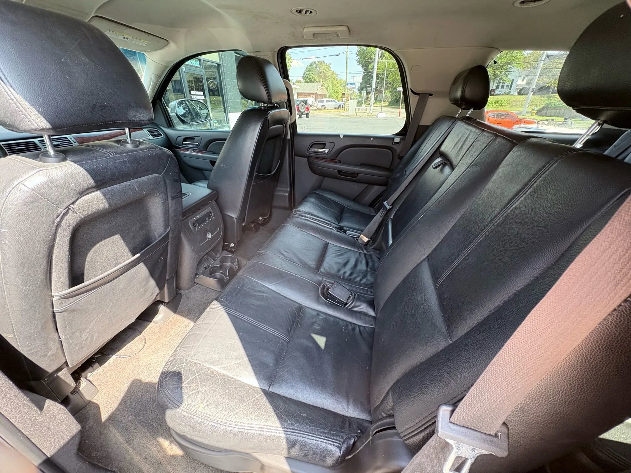 Used 2010 Chevrolet Tahoe LS w/ Regional Value Package image 14