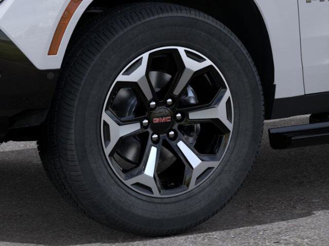New 2026 GMC Yukon AT4 Ultimate w/ LPO, Floor Liner Package image 9