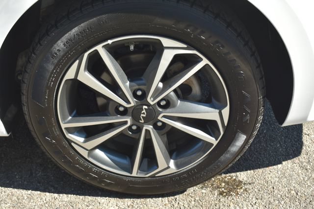 Used 2024 Kia Forte LXS FWD image 38