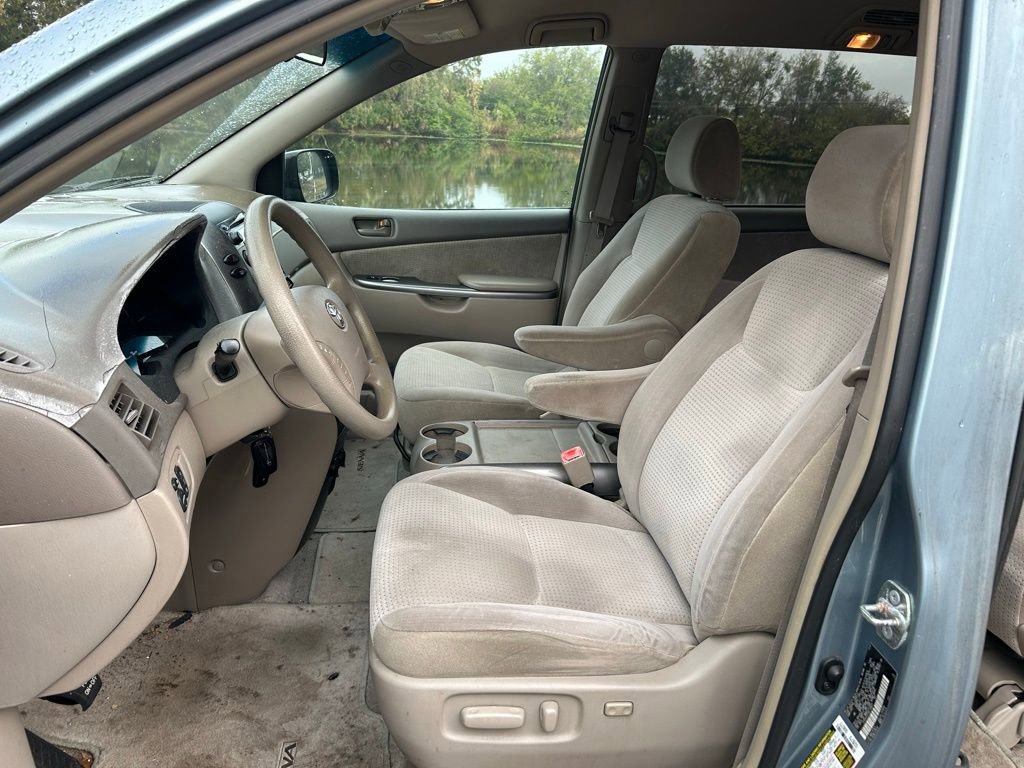 Used 2008 Toyota Sienna LE image 14