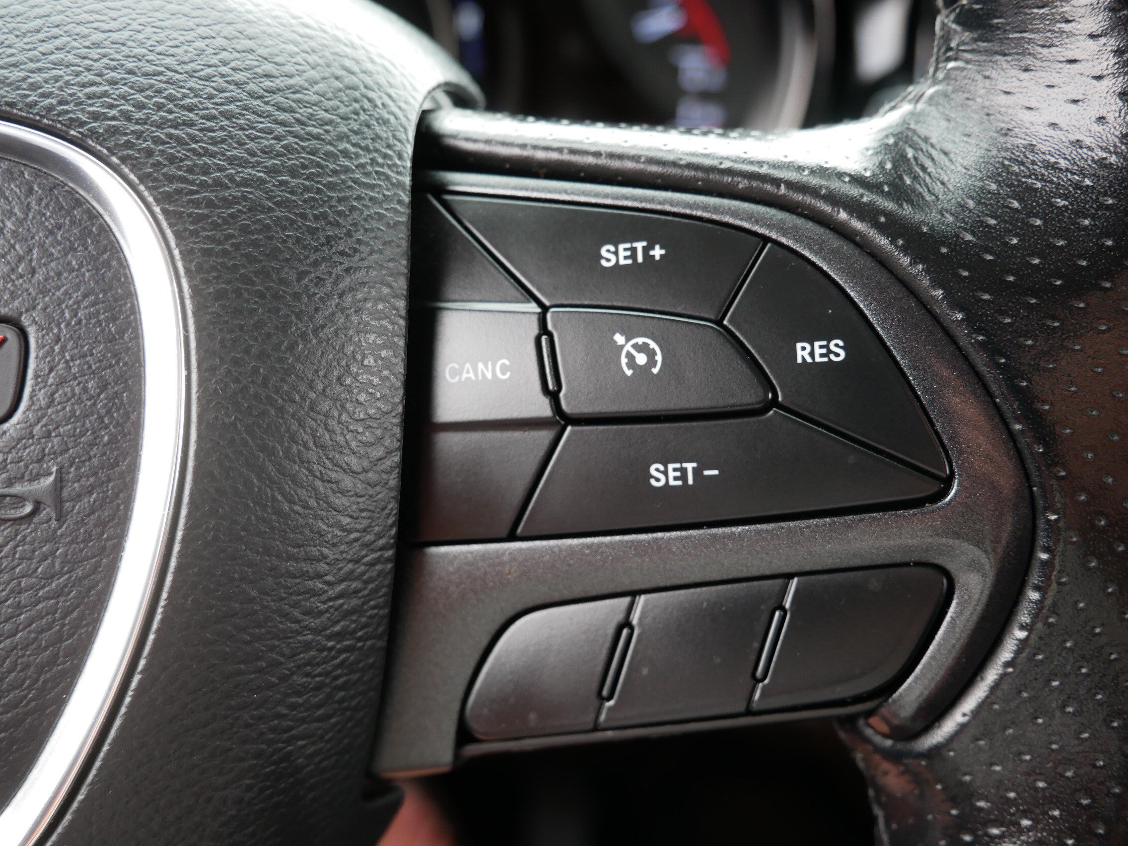 Used 2021 Dodge Durango AWD w/ Skid Plate Group image 31