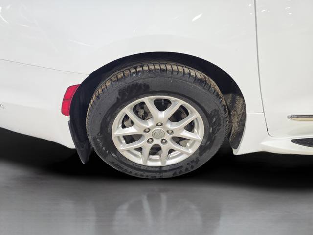 Used 2020 Chrysler Pacifica Touring-L w/ Advanced Safetytec Group FWD image 27