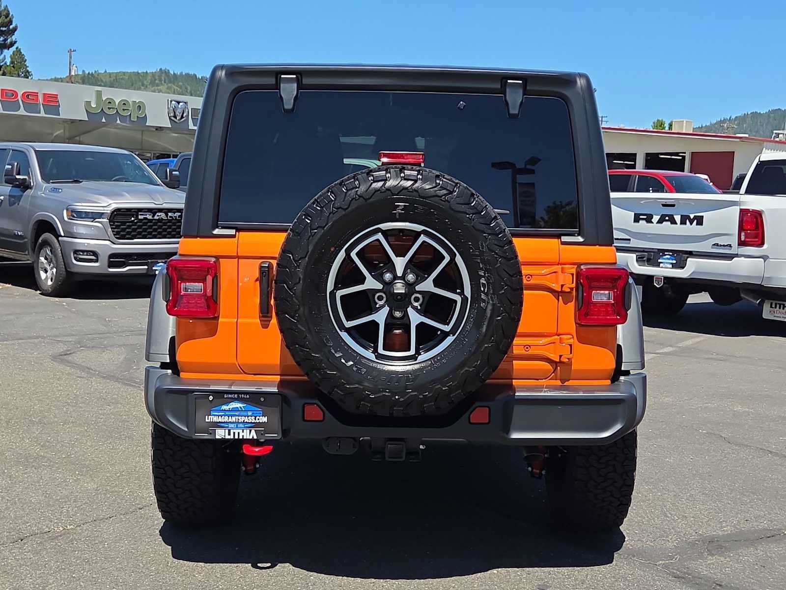 New 2026 Jeep Wrangler Unlimited Rubicon AWD/4WD image 13