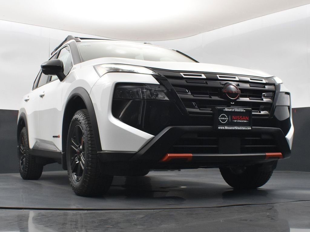 New 2026 Nissan Rogue SV w/ Rock Creek Premium Package image 38