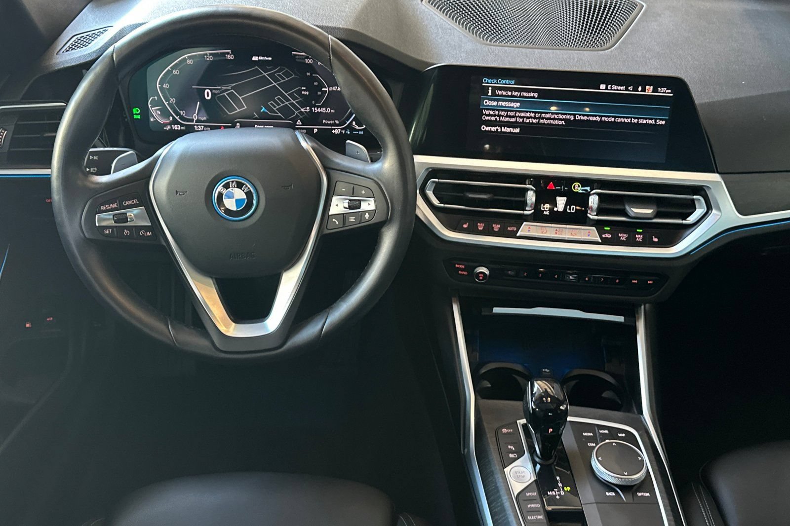 Used 2022 BMW 330e w/ Convenience Package RWD image 14