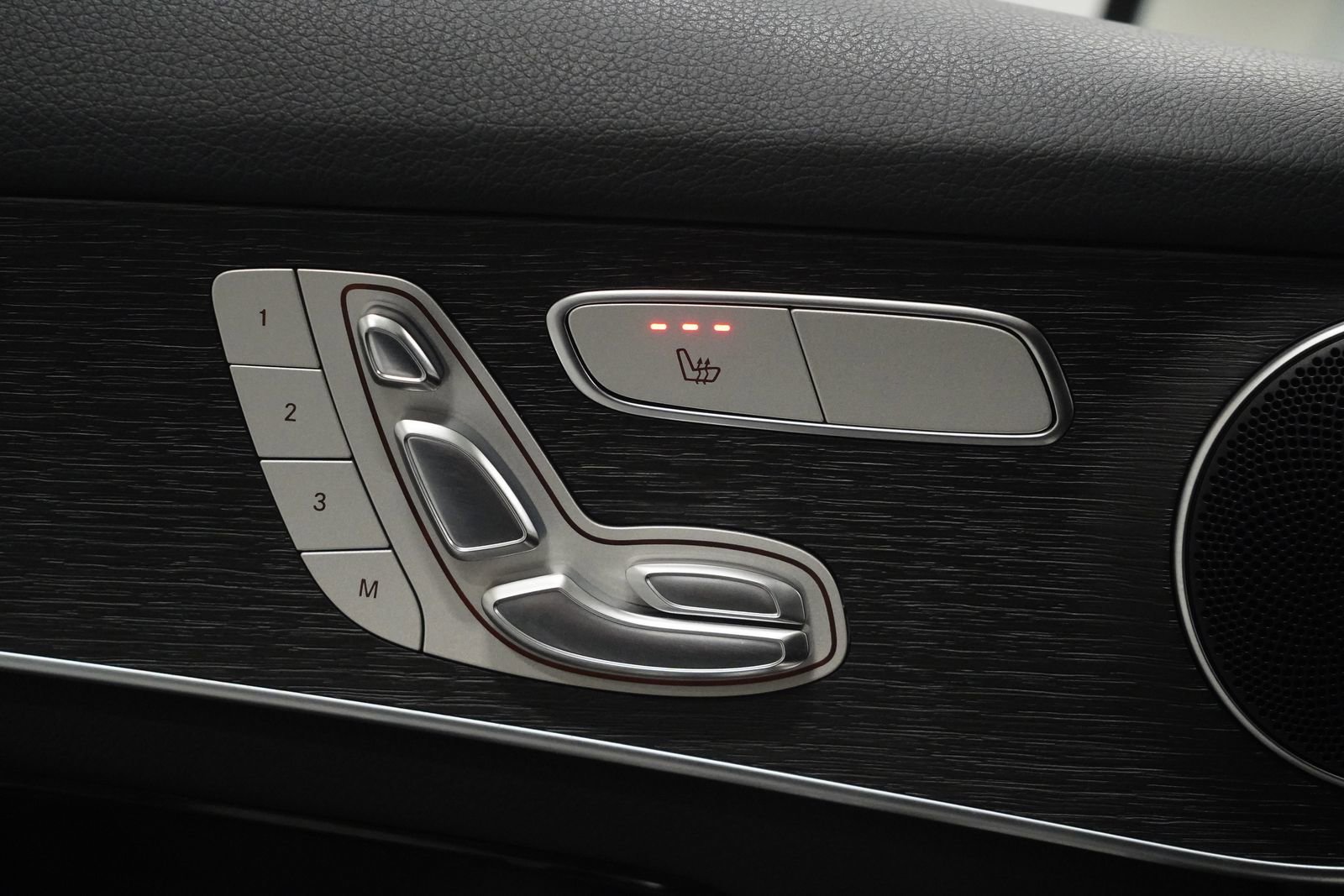 Certified 2021 Mercedes-Benz GLC 300 4MATIC image 27