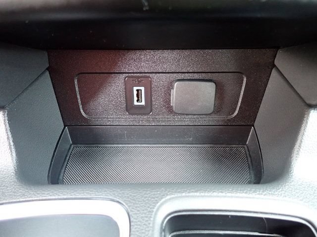 Used 2017 Ford Escape SE w/ SE Leather Comfort Package AWD/4WD image 26