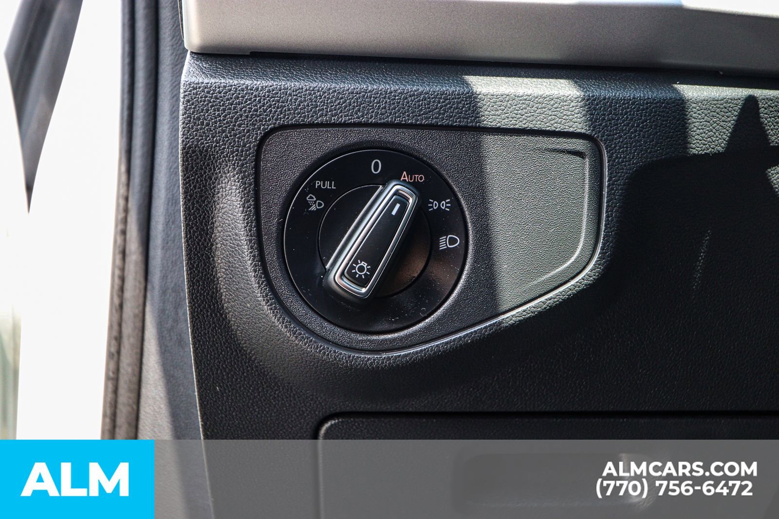 Used 2023 Volkswagen Atlas SEL Premium image 43