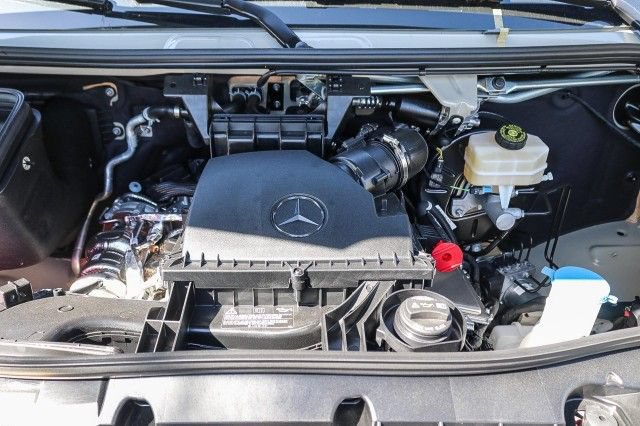 New 2025 Mercedes-Benz Sprinter 2500 image 28