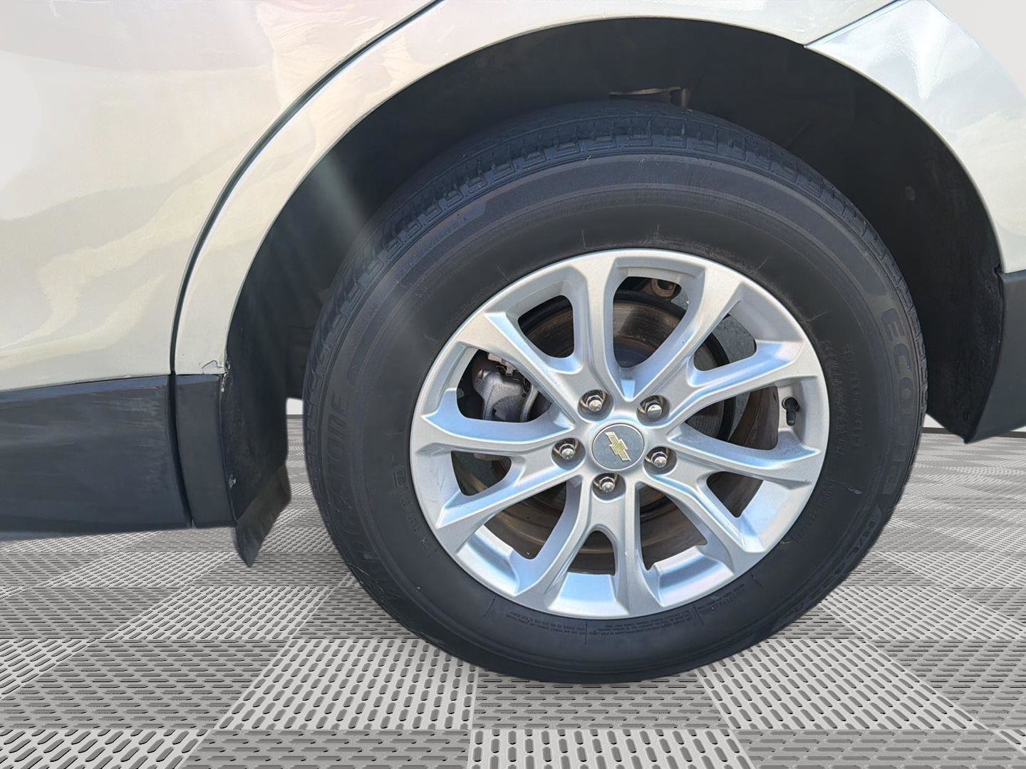 Used 2020 Chevrolet Equinox LT image 24