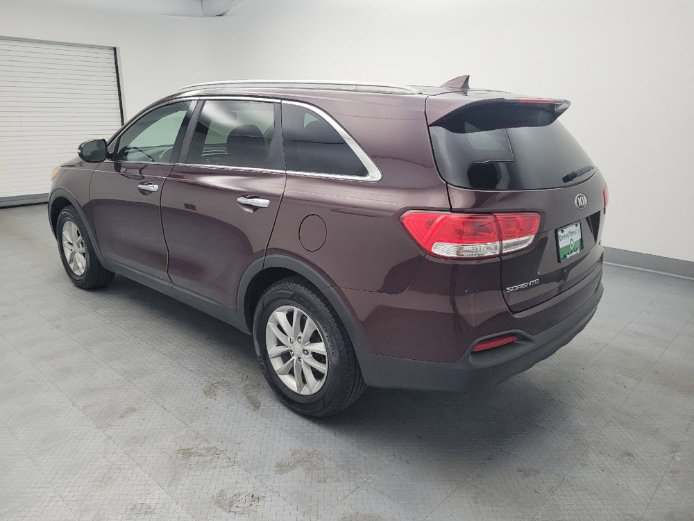 Used 2018 Kia Sorento FWD image 3